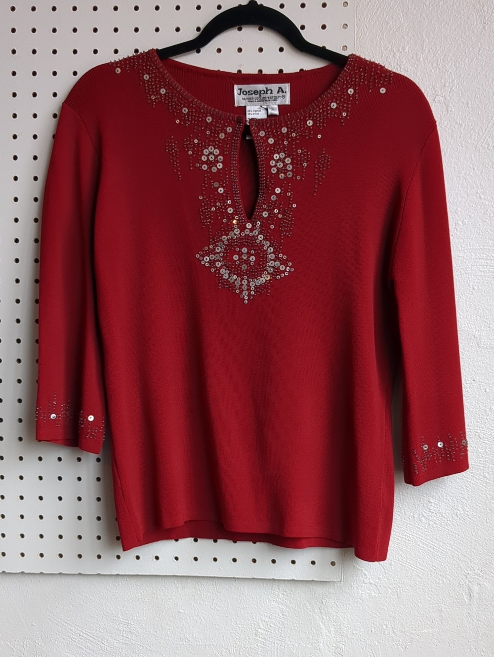 Joseph A. Red Sequin-Embellished Keyhole Knit Top